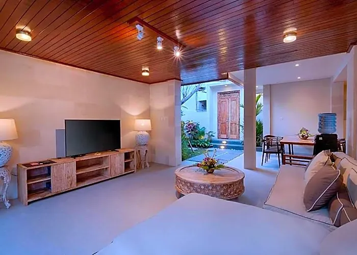 Cozy 2br Private Pool Near Ubud Centre Villa