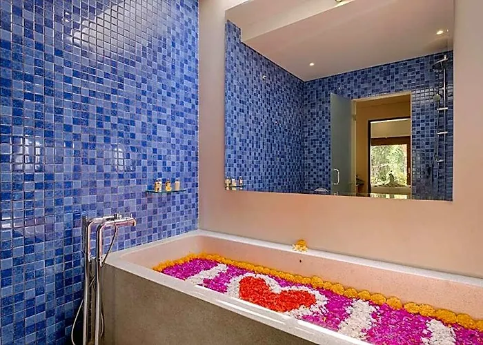 Cozy 2br Private Pool Near Ubud Centre *